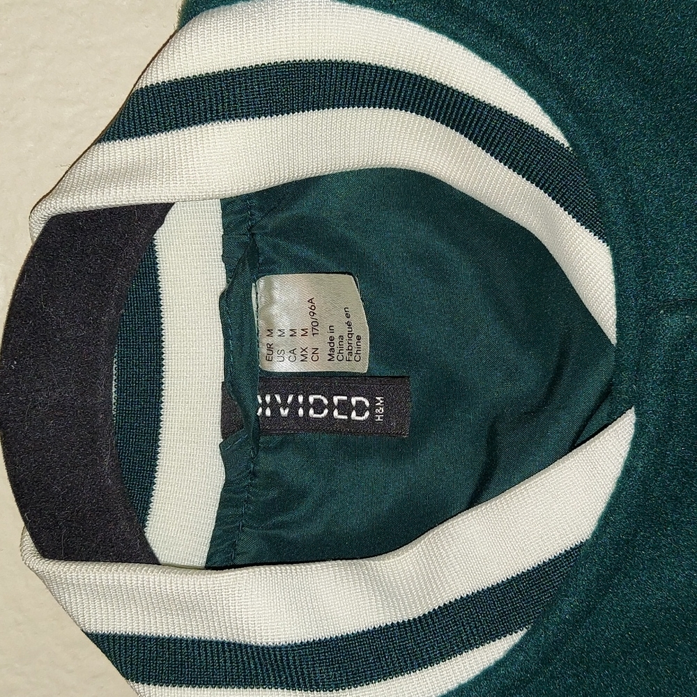 Jacket - Picture 2 of 8